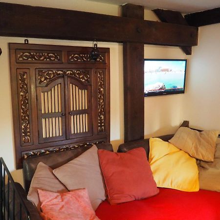 Les Remparts Hotel Binche Exterior foto